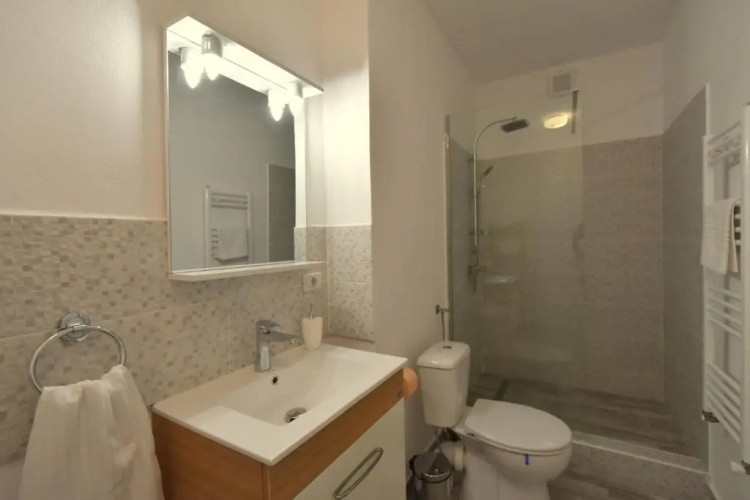 Neferprod Apartments - IS - CAM 04