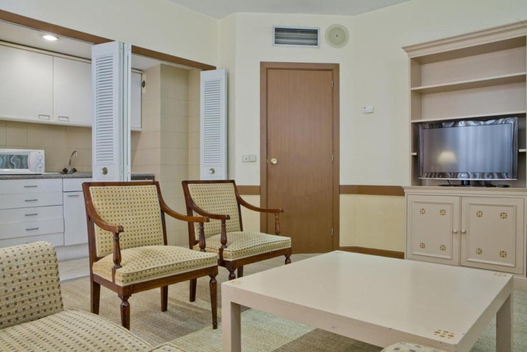 Espahotel Plaza Basilica photo 13