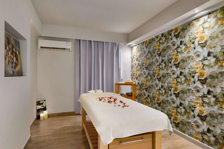 TRYP by Wyndham Corfu Dassia