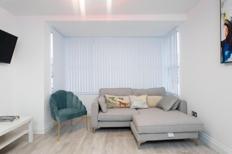 Deluxe Apartment