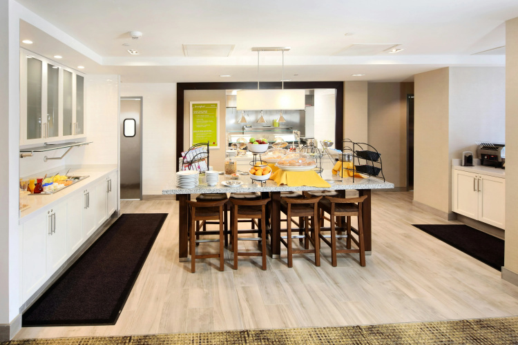 Hilton Garden Inn Reagan National Airport photo 27
