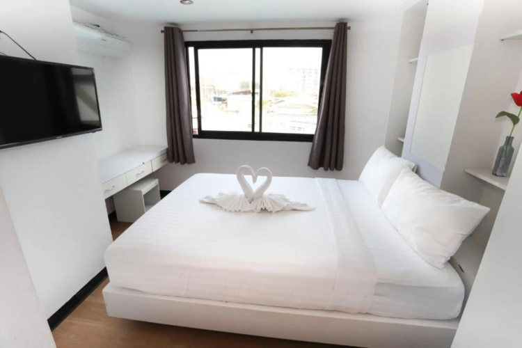 C Tower Hotel