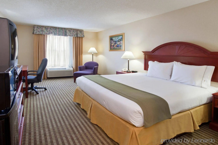 Holiday Inn Express Circleville by IHG
