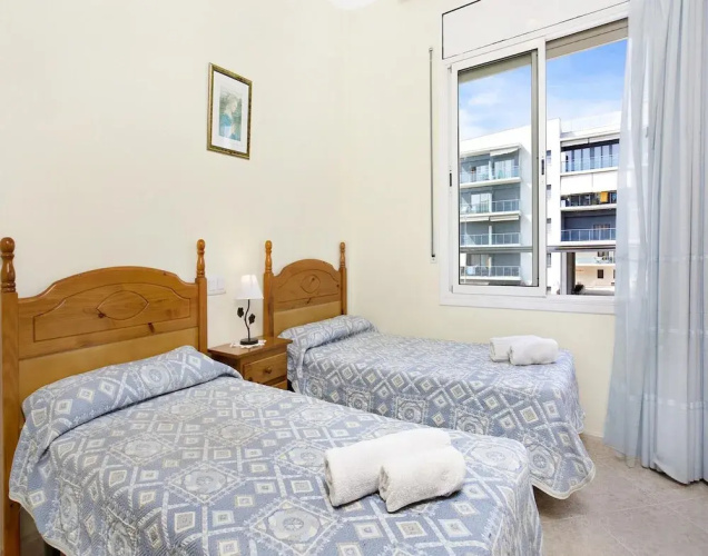 Cozy Apartment, 350m From Beach