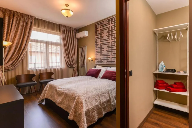 Sofia Dream Apartments - Jazzy Two Bedroom Suite