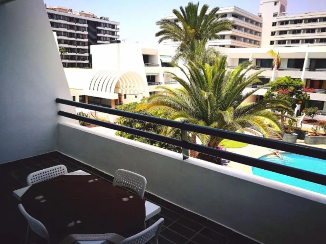 Standard Twin Apartment