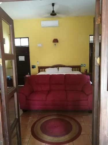 La casa de piedra y colores