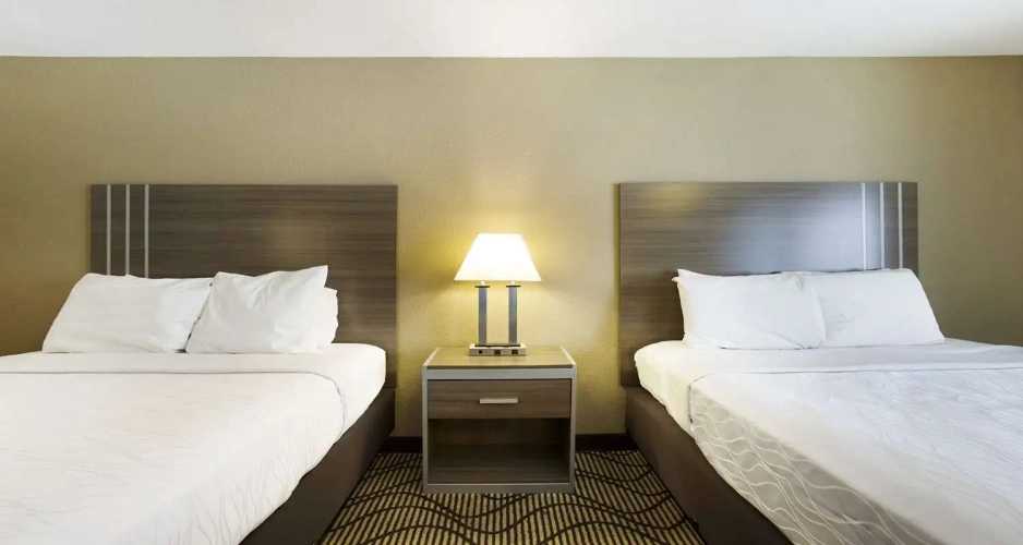 Standard Quadruple room with balcony and with garden view