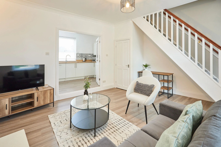 Host Stay Dove Cottage