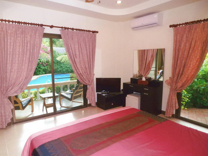 Coconut Paradise Holiday Villas