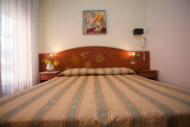 Hotel Ideal