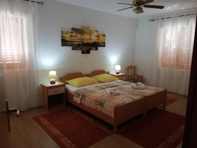 2 Bedrooms Apartment with sea view