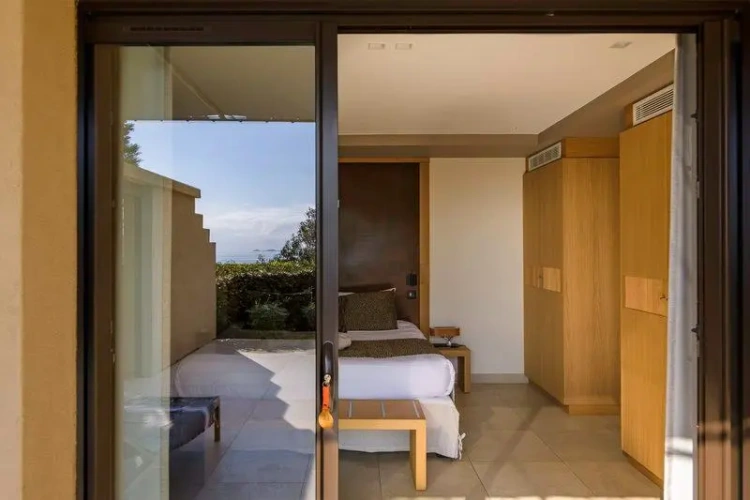 Superior Double Suite with sea view