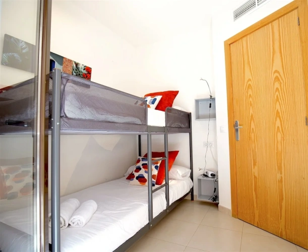 2 Bedrooms Apartment