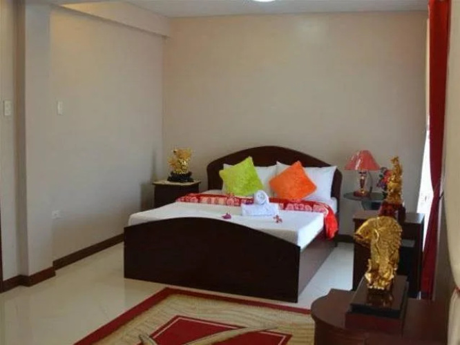 Renz Villa Hotel