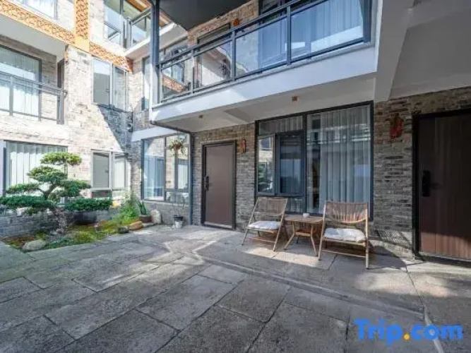 Linhai Jingsu Homestay