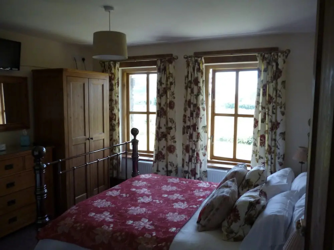 Ferryside Farm