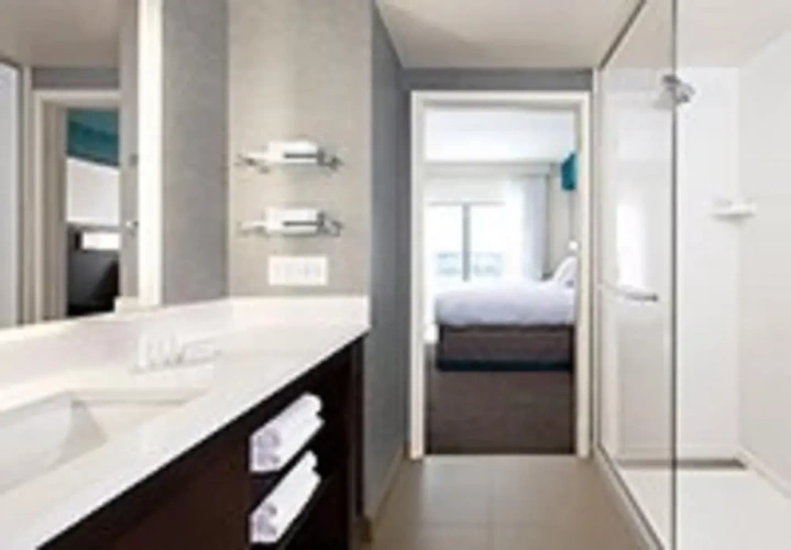 1 Bedroom Suite