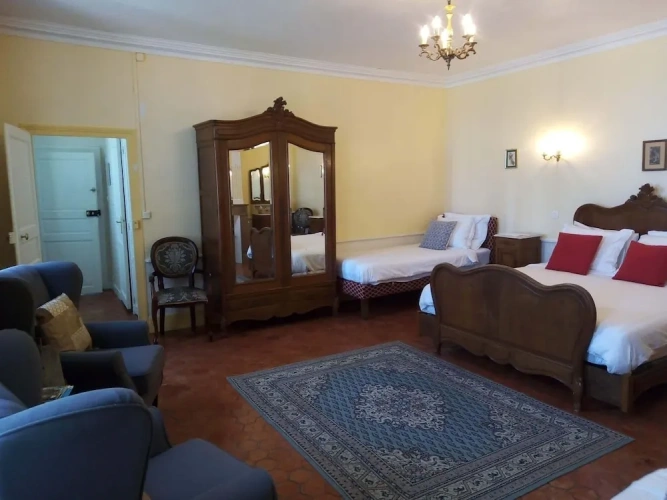 Standard Quadruple Family room with land view