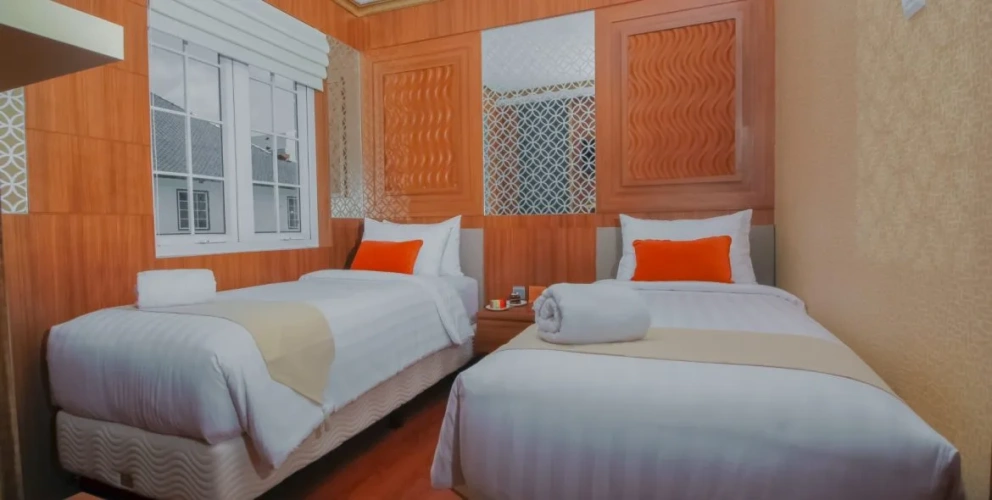 Standard Twin room