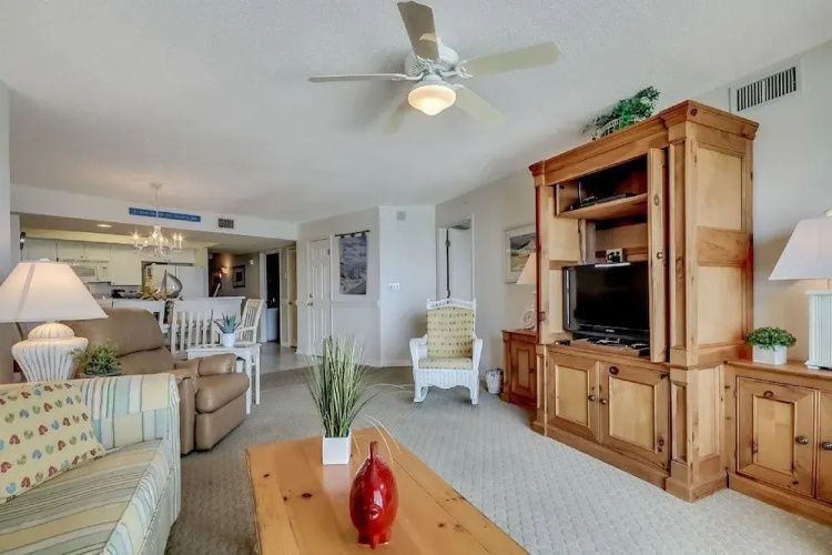 Ocean Bay Club - 807 by RedAwning