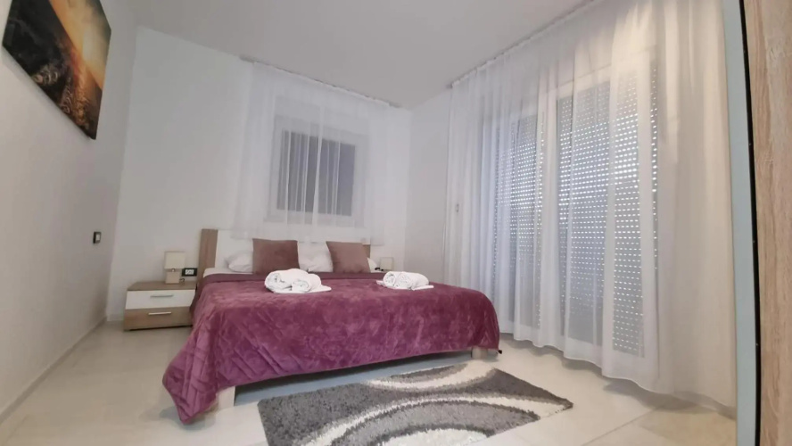 Holiday House Gavran