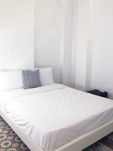 4 Bedrooms Apartment