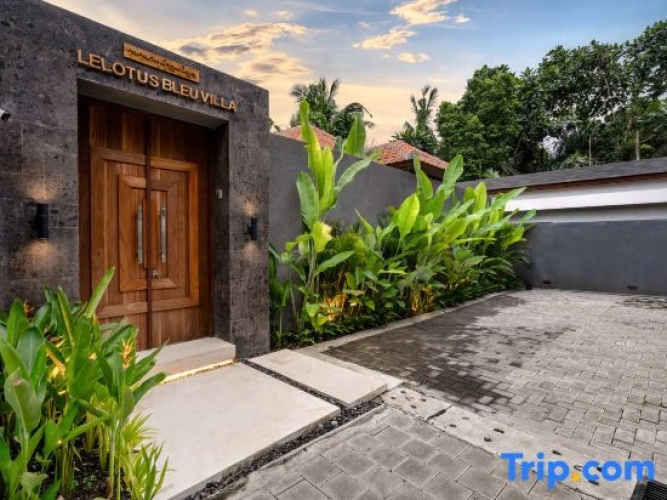 Villa Le Lotus Bleu by BaliSuperHost