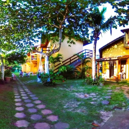 Standard Quadruple room with garden view