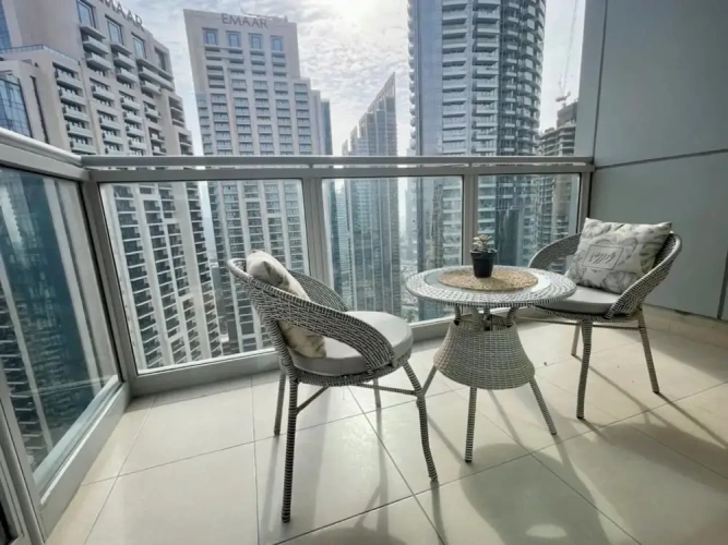 1 Bedroom Apartment with balcony and with city view