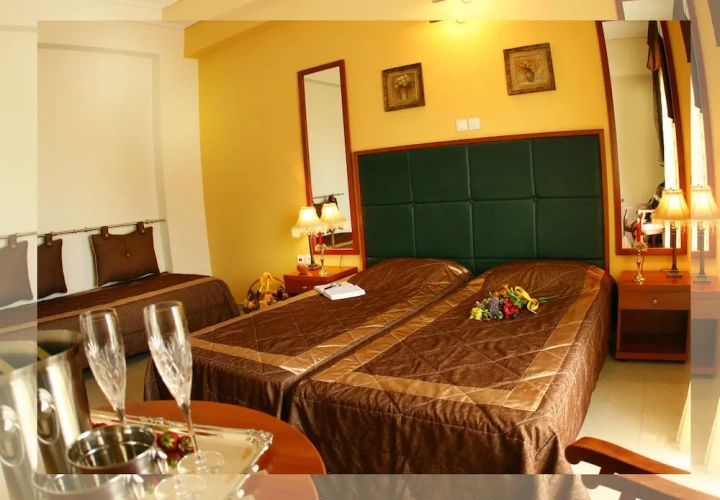 Standard Triple room with balcony