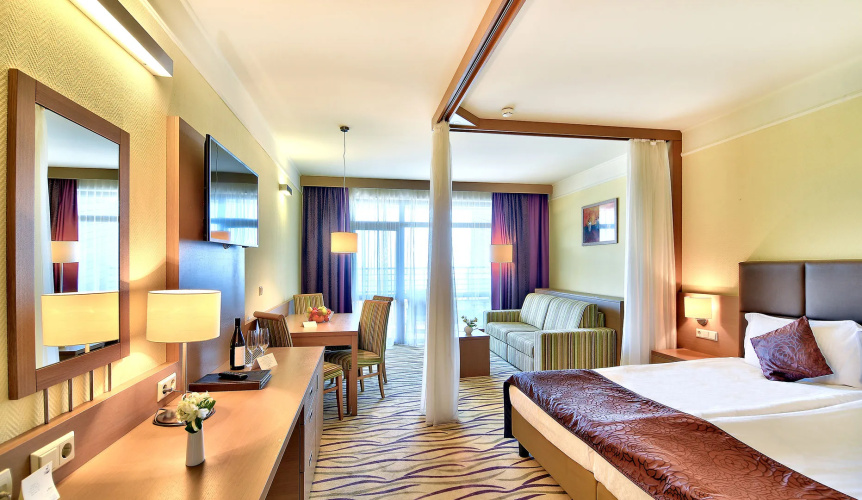 Flamingo Grand Hotel & Spa