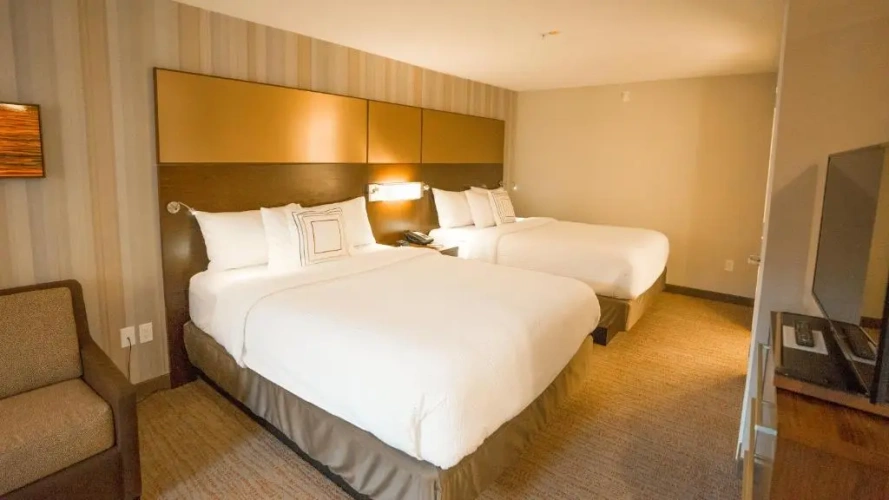 1 Bedroom Quadruple Suite