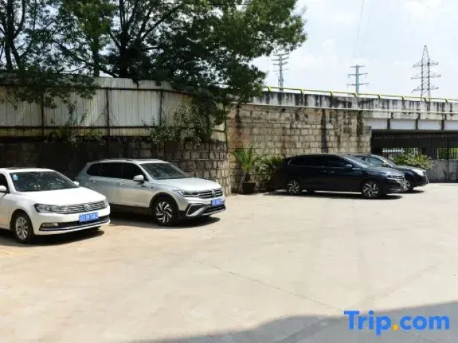 Qujing City Qilin District Ruikun Lanting Hotel