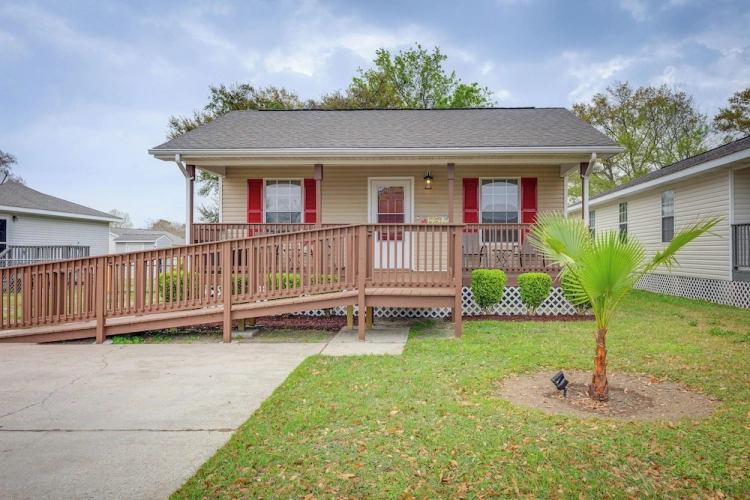 3 Bedrooms Cottage