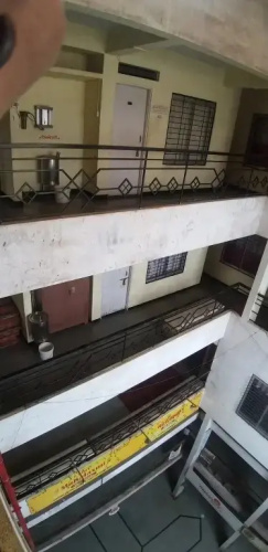 Shri Mahalaxmi Yatri Niwas