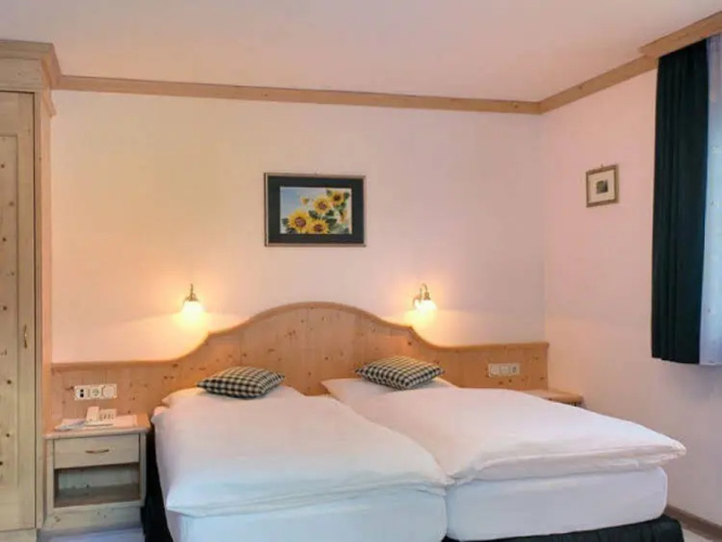 Piccolo Hotel Claudia Dolomiti Unesco -