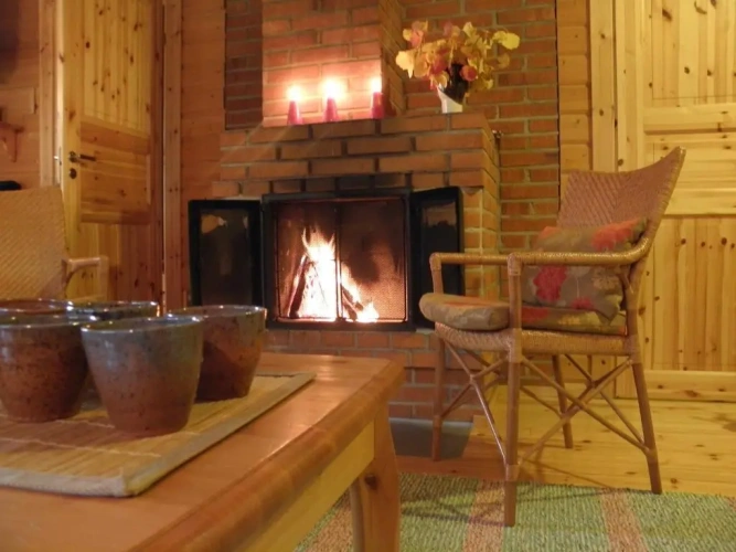 2 Bedrooms Cottage