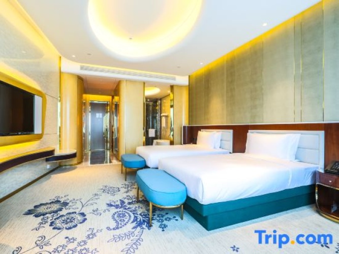 Deluxe Double room with mountain view