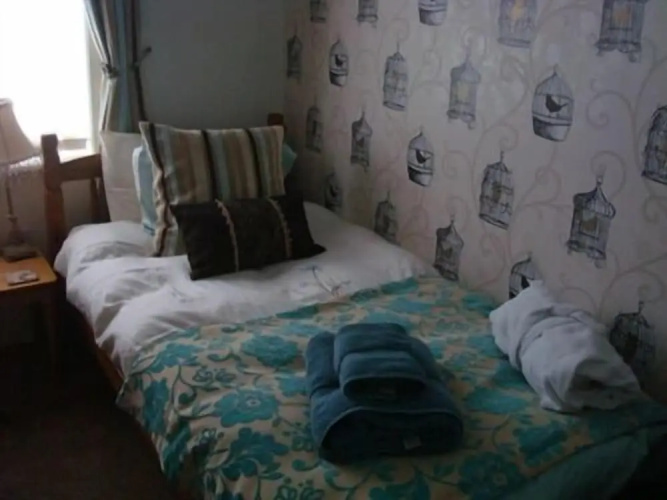 Esklet Guest House