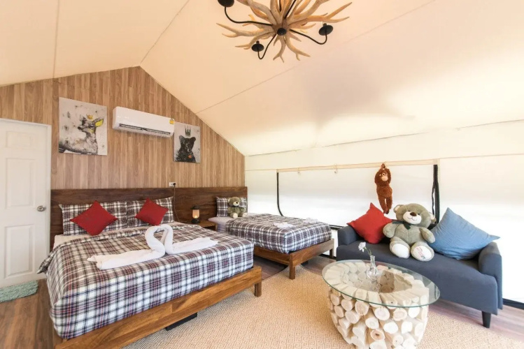 Mont blanc base camp khao yai