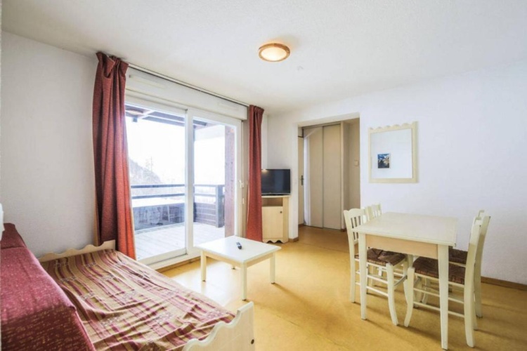 1 Bedroom Economy Apartment