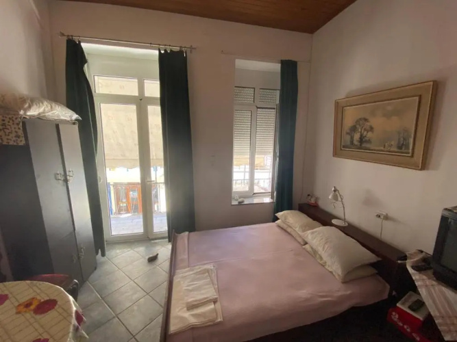 Bella Room 1