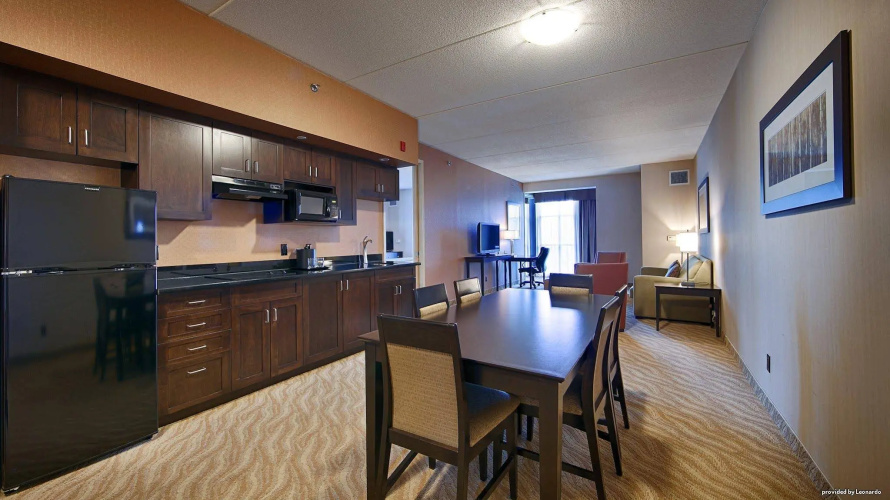 Best Western Plus Perth Parkside Inn & Spa photo 40