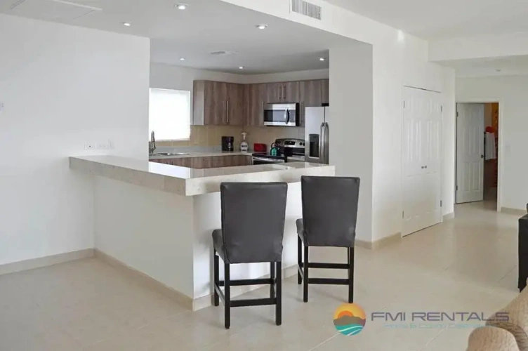 2 Bedrooms Apartment