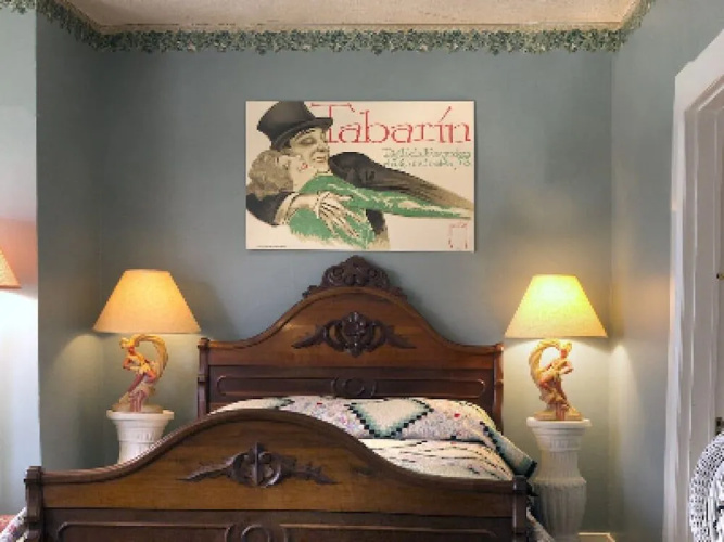 Alice's Snyder House Bed and Breakfast