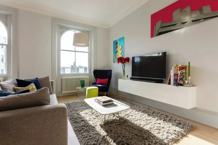 Talbot Road VI by Onefinestay