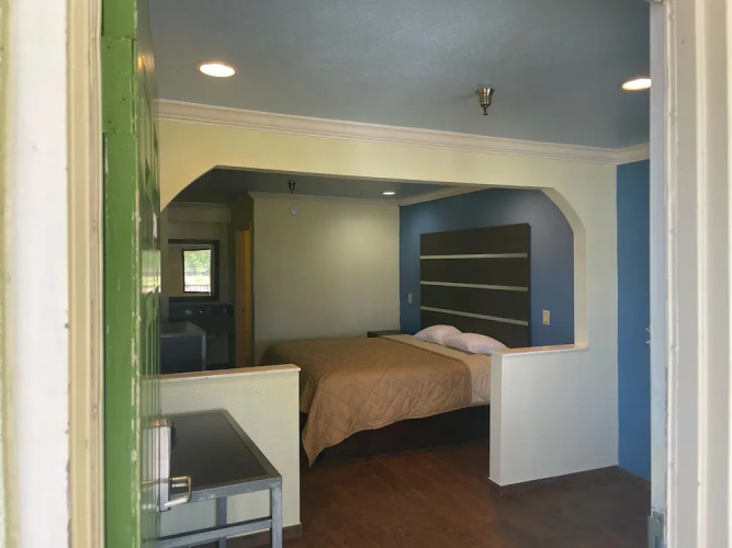 Days Inn Jackson Southwest