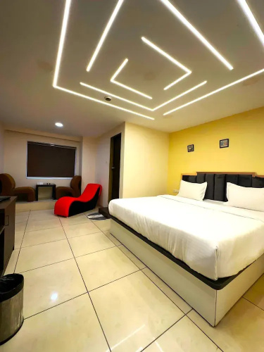 Aundh Elite Stay
