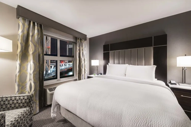 1 Bedroom Suite